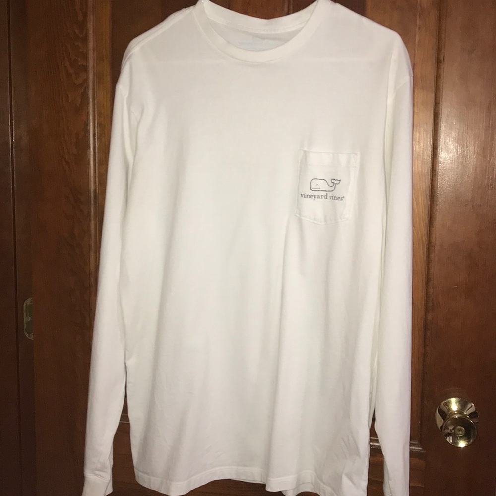 Vineyard vines shirt